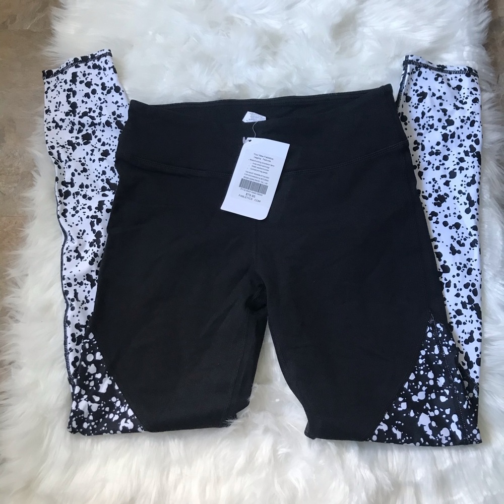 EUC Fabletics Leggings